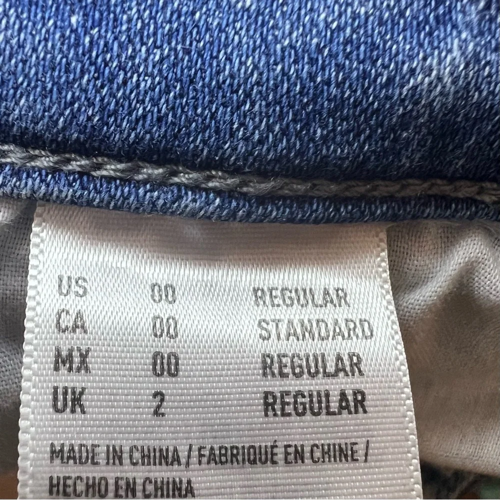 American Eagle Super Hi-Rise Jegging - Picture 3 of 4